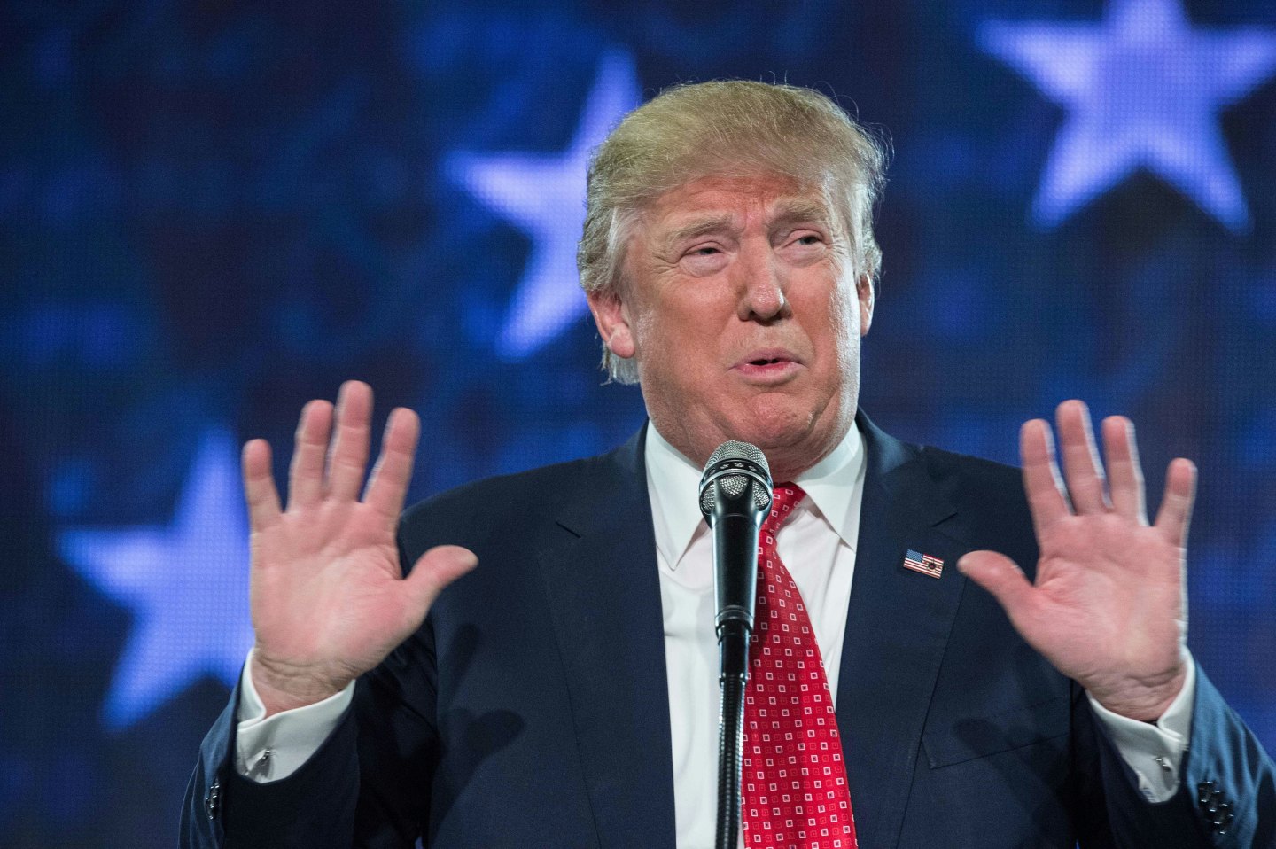 Donald Trump's campaign defends the candidate's portrayal of veterans with post-traumatic stress disorder after combat as “weak.”