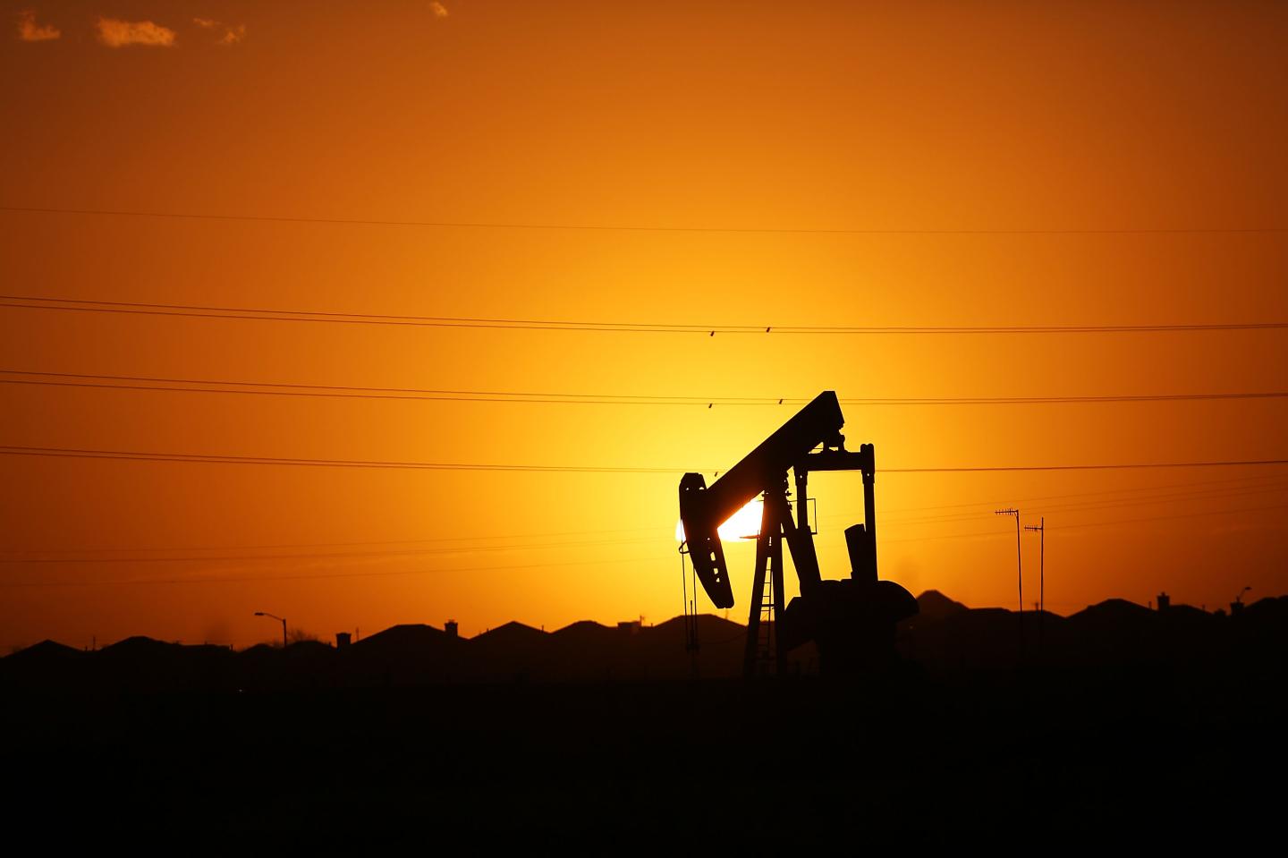 Plunging Energy Prices Put Strain On Texas Economy