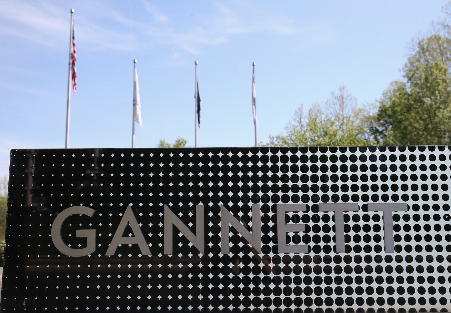 Gannett Offers To Acquire Tribune Publishing In Deal Valued Over $800 Million