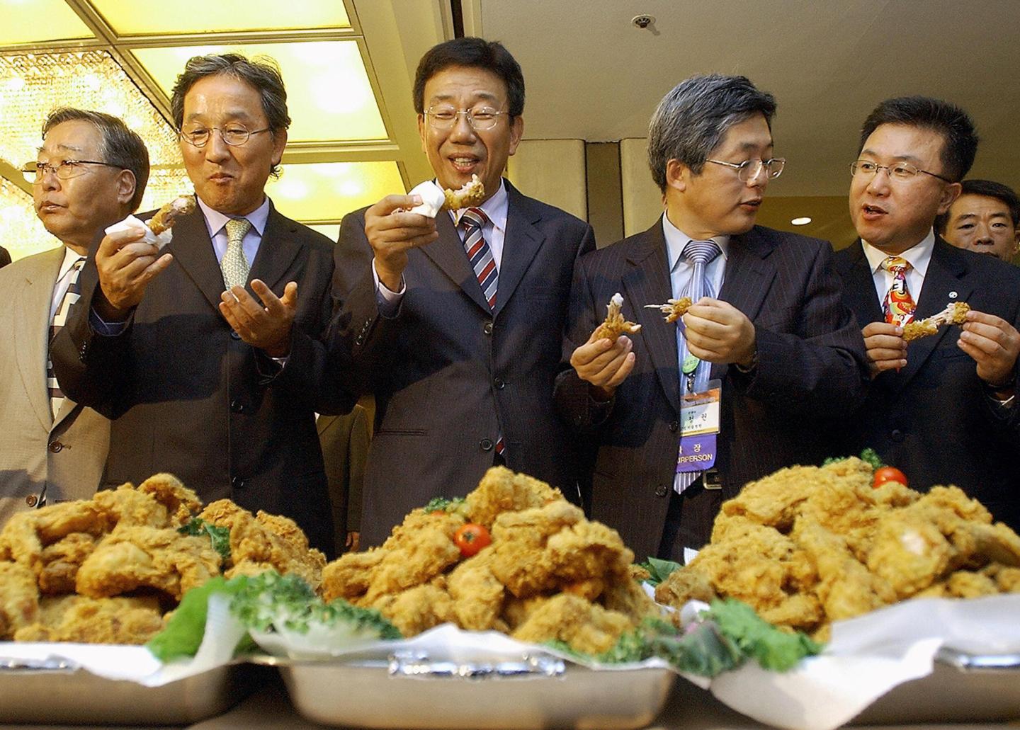 South Korean family doctors taste fried