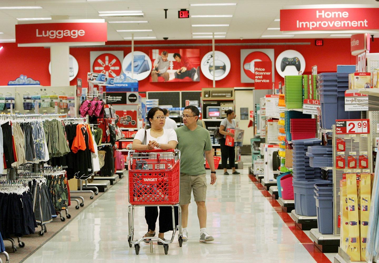 Targets Profits Rise 12 Percent In First Quarter