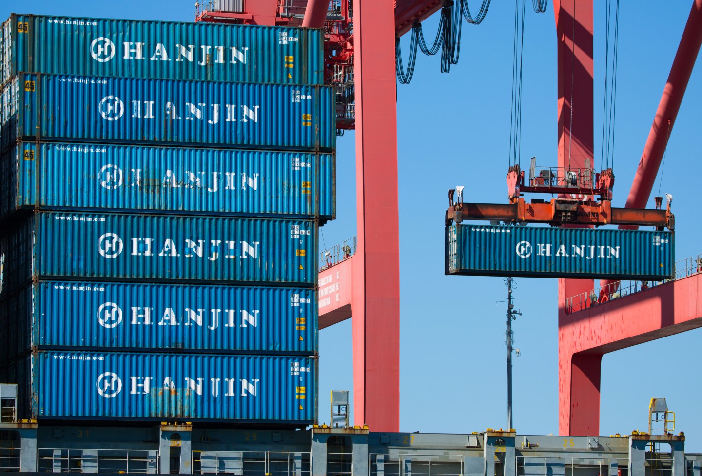 Hanjin Shipping Co.'s Container Ships In Port As Cargo Owners Say Bid To Unload Vessels Isn't Working