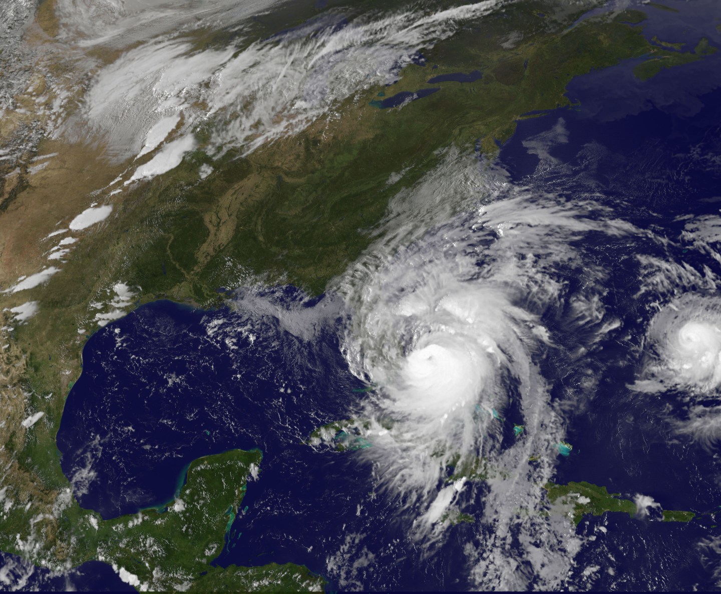 Hurricane Matthew Realtime Satellite (Oct 6 5:32pm EST)