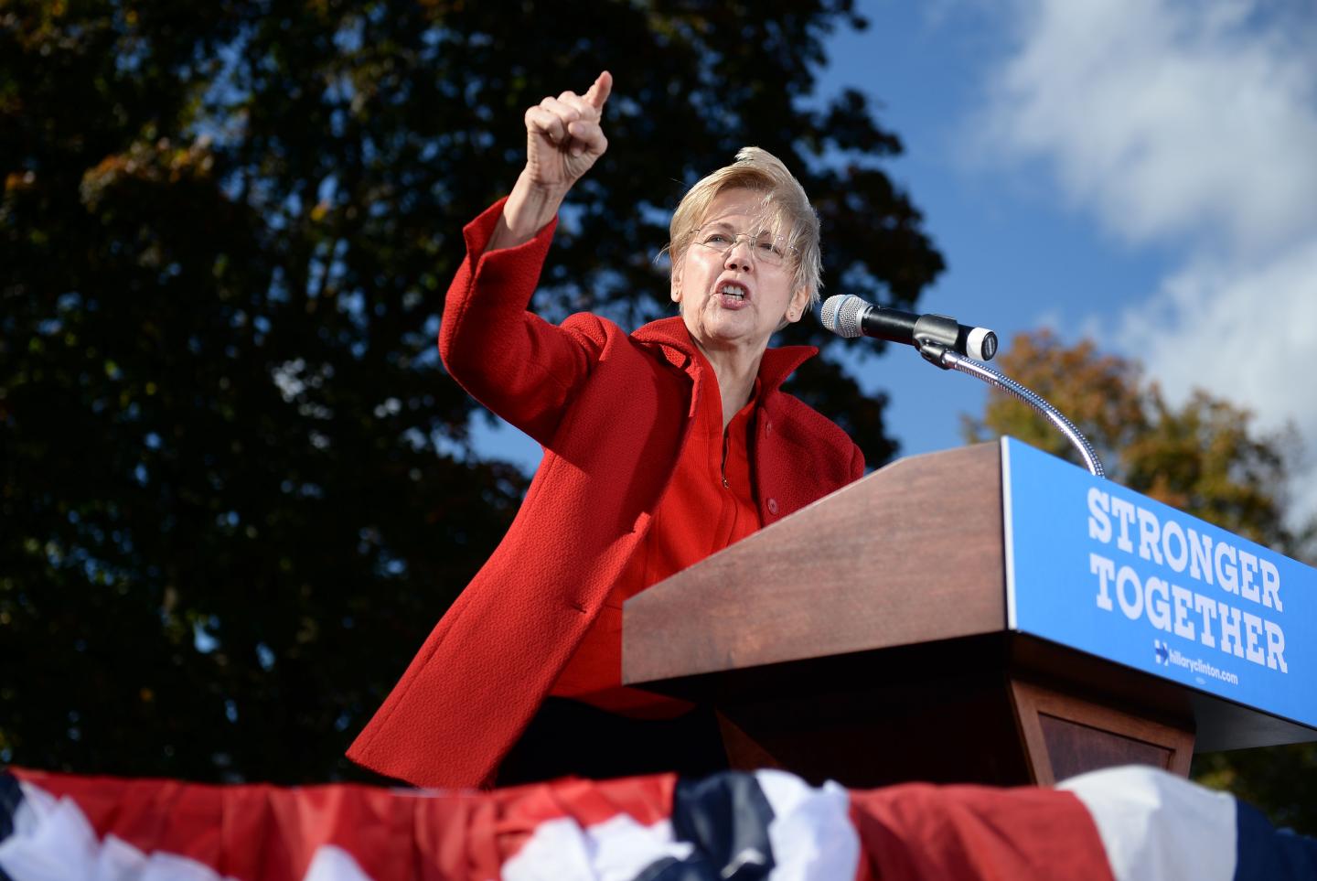 US-VOTE-DEMOCRATS-CLINTON