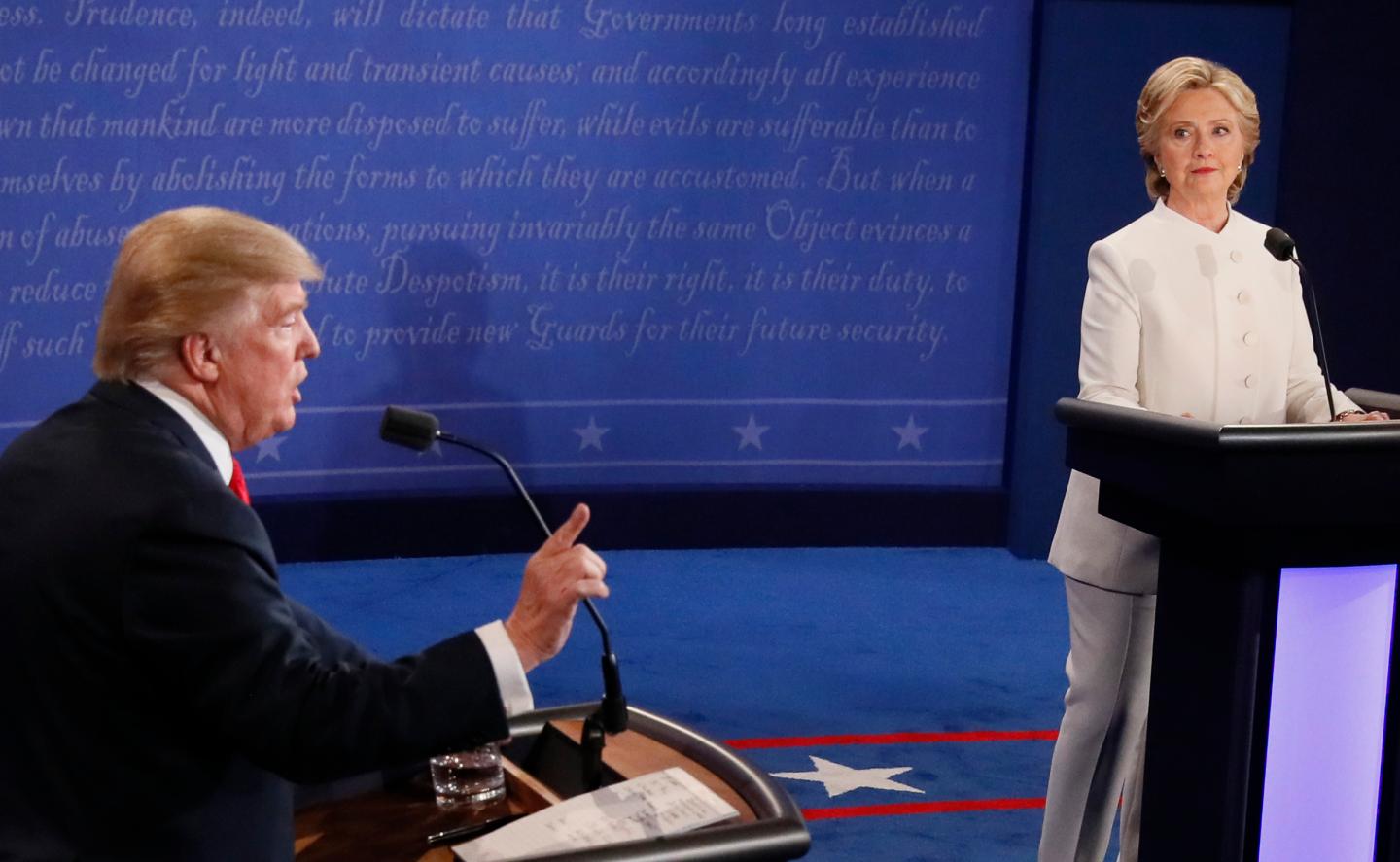 TOPSHOT-US-VOTE-DEBATE