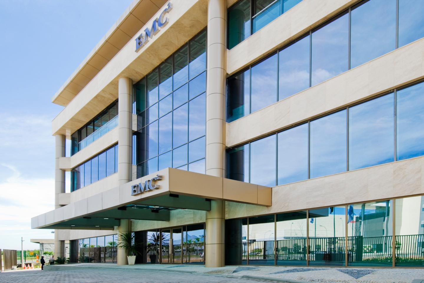EMC and Pure Storage Bury the Hatchet in Bitter Legal Dispute