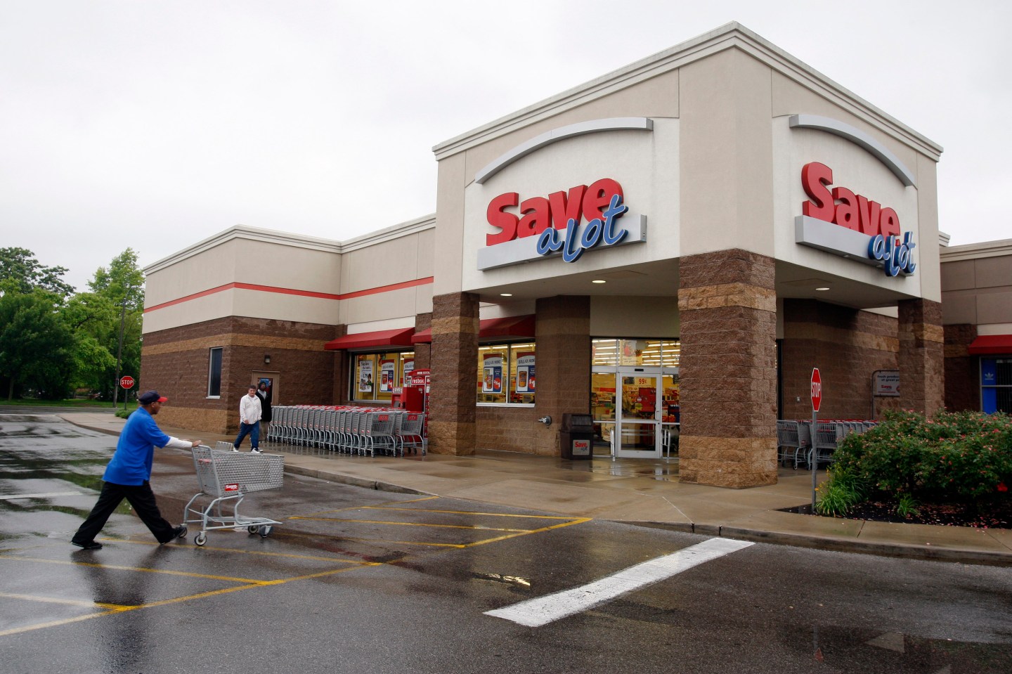Supervalu Inc.'s Save-A-Lot To Expand In "Urban Food Desert" Areas