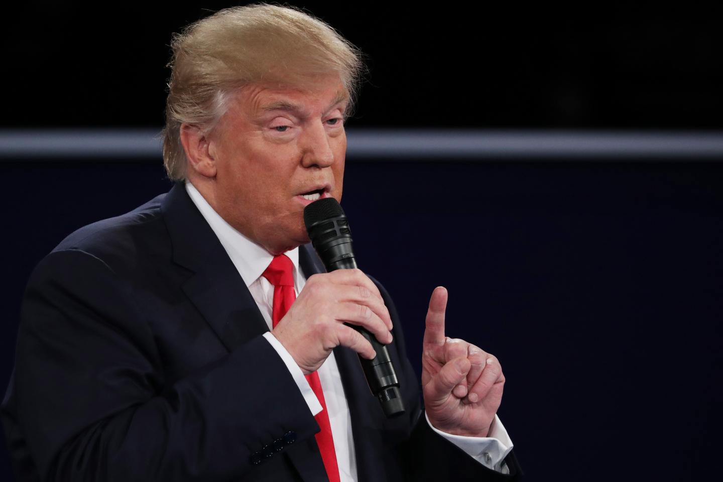 Candidates Hillary Clinton And Donald Trump Hold Second Presidential Debate At Washington University