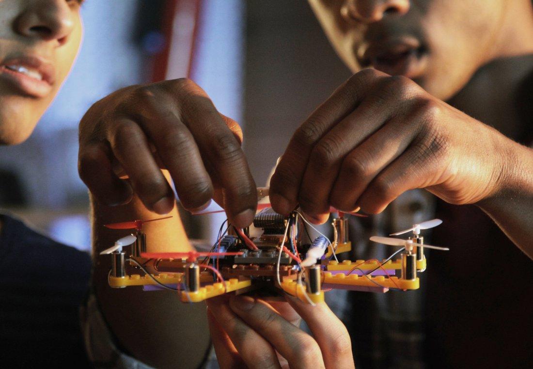 Here’s What It’s Like to Fly a Drone Made Out of LEGOs