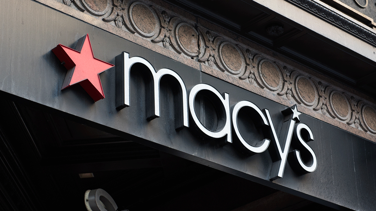 Macy’s Web Site Buckles Under Heavy Traffic on Black Friday