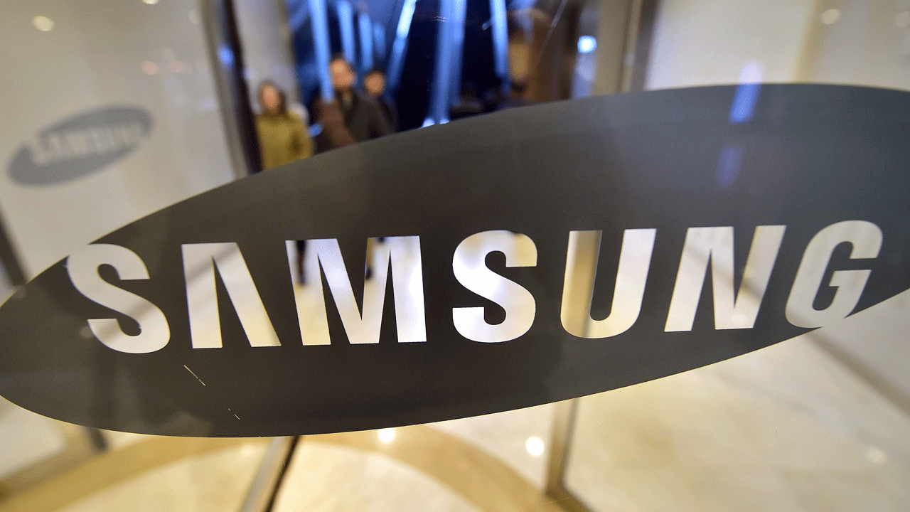 South Korea Prosecutors Raid Samsung
