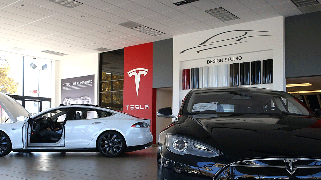 Tesla Probably Won’t Offer Autonomy Upgrades for Existing Vehicles