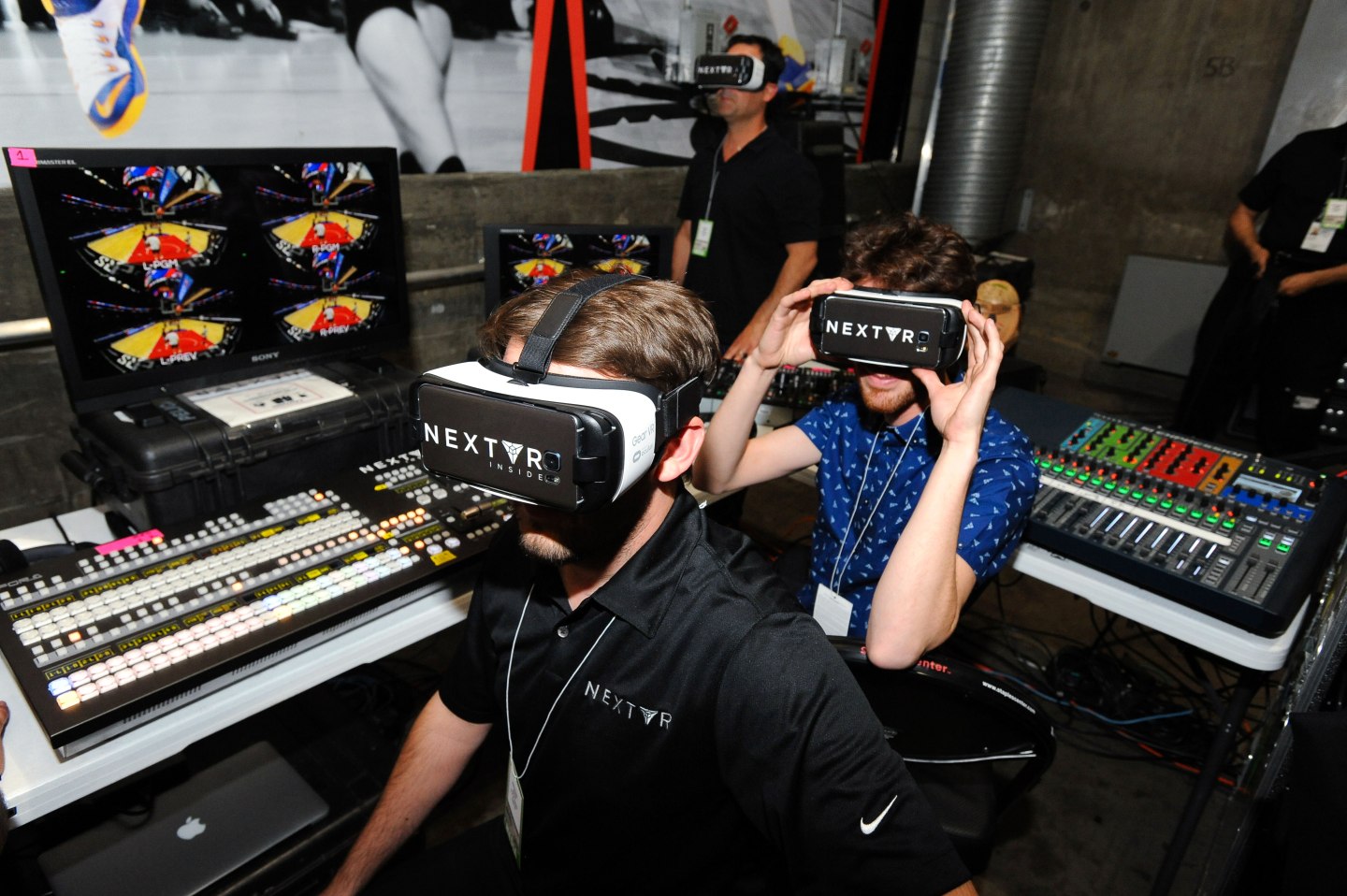 Denver Nuggets v Los Angeles Clippers