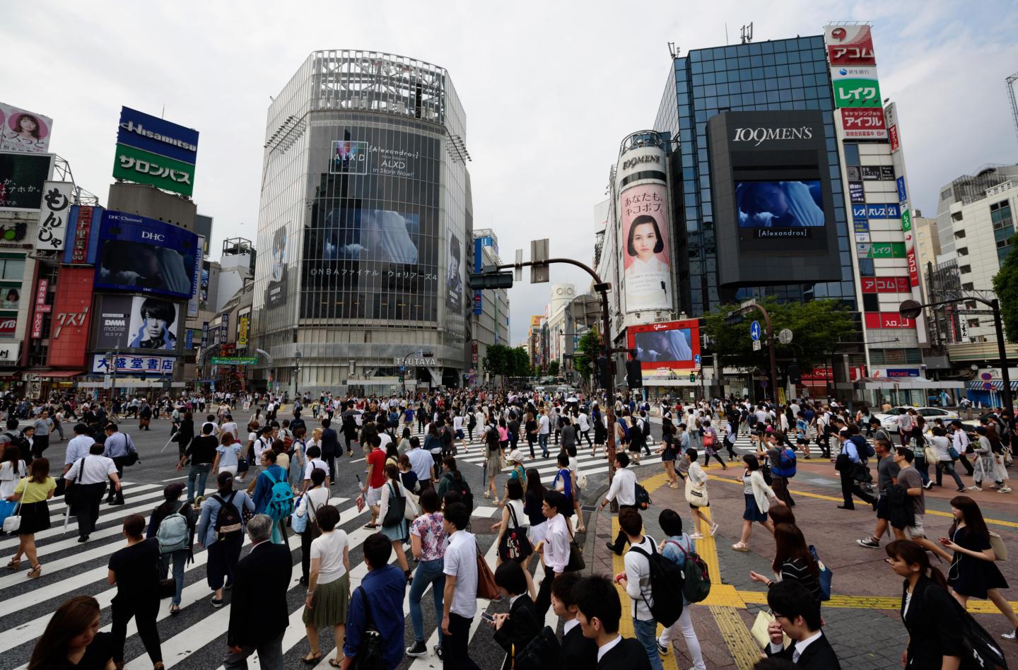 Pedestrians And Shoppers At Shibuya Crossing As Bank Of Japan Holds Monetory Policy Meeting