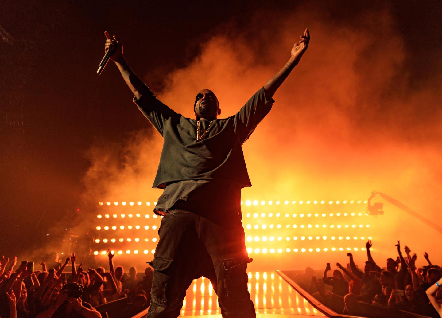 Kanye West Cuts Concert Short After Ranting About Jay Z, Beyoncé and the Media