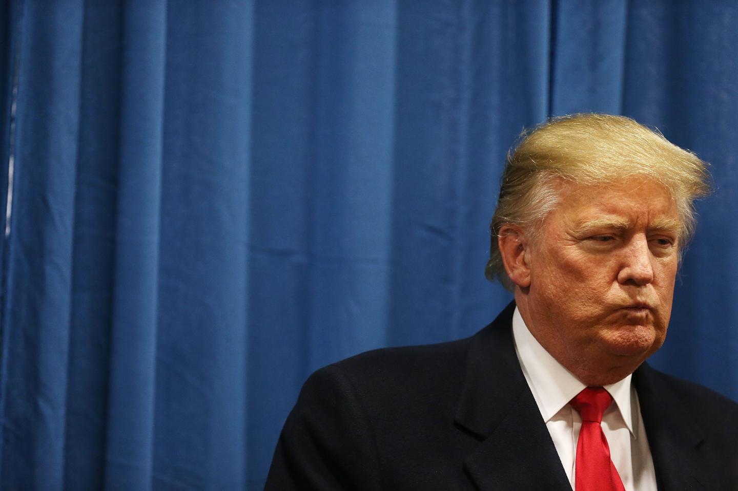 Republican Presidential Candidate Donald Trump Campaigns Throughout Iowa