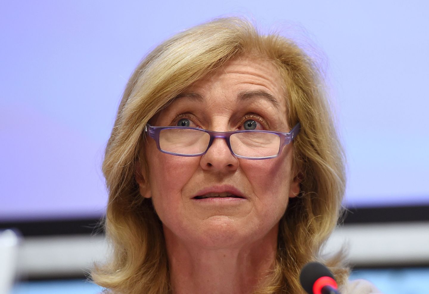 Isabelle Falque-Pierrotin speaks during a press conference on the evolutions of the EU-US privacy shield agreement on February 3, 2016 in Brussels.