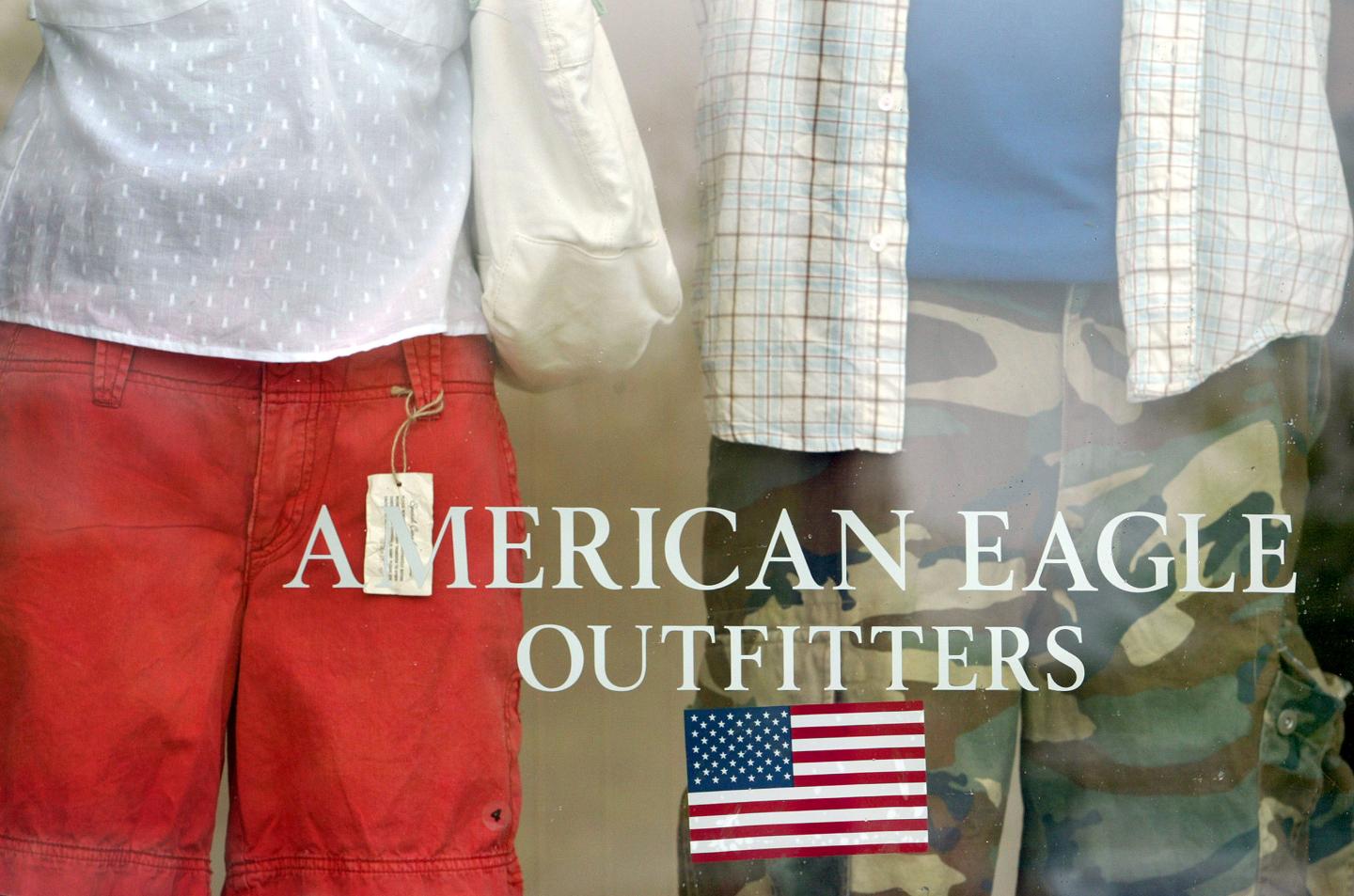 American Eagles Outfitters Profits Quadruple