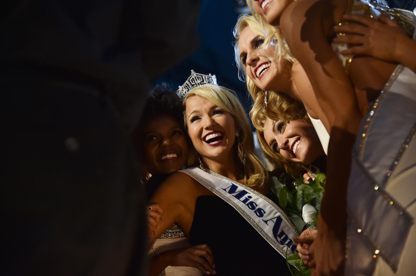 2017 Miss America Competition - Show