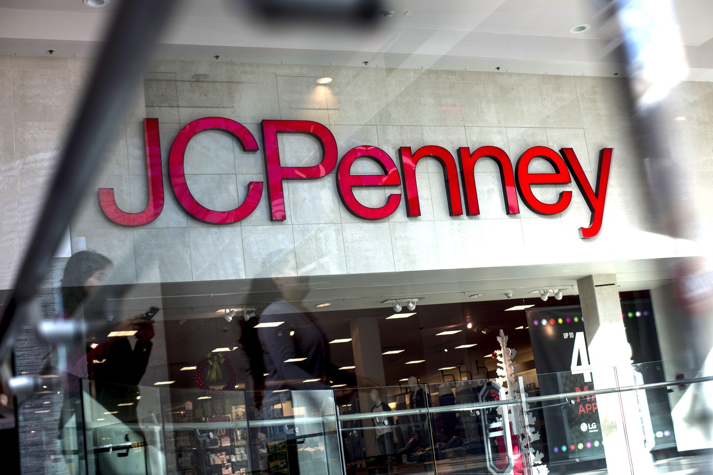 Inside A JC Penney Co. Store Ahead Of Earnings Figures