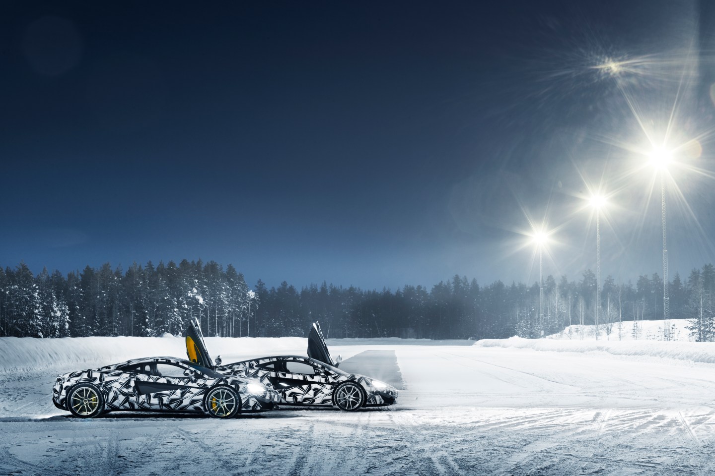 McLaren P13 CET