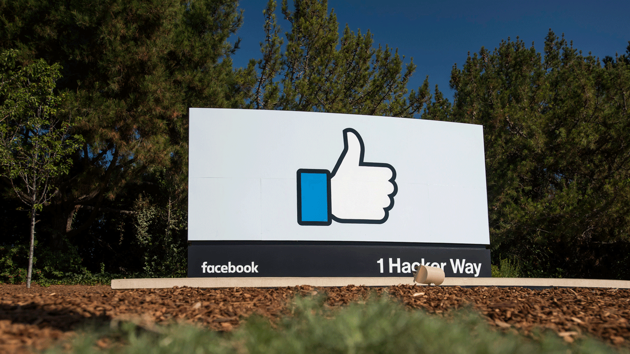 Facebook Unseats Airbnb as the Best Tech Company to Work for in the U.S.
