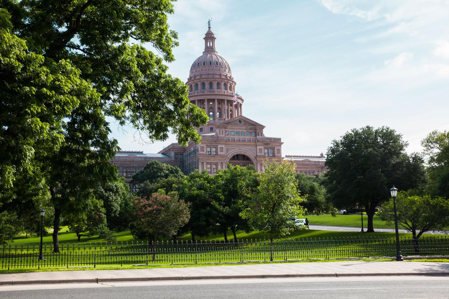 Austin's Mayor Is Keeping Ridesharing Weird