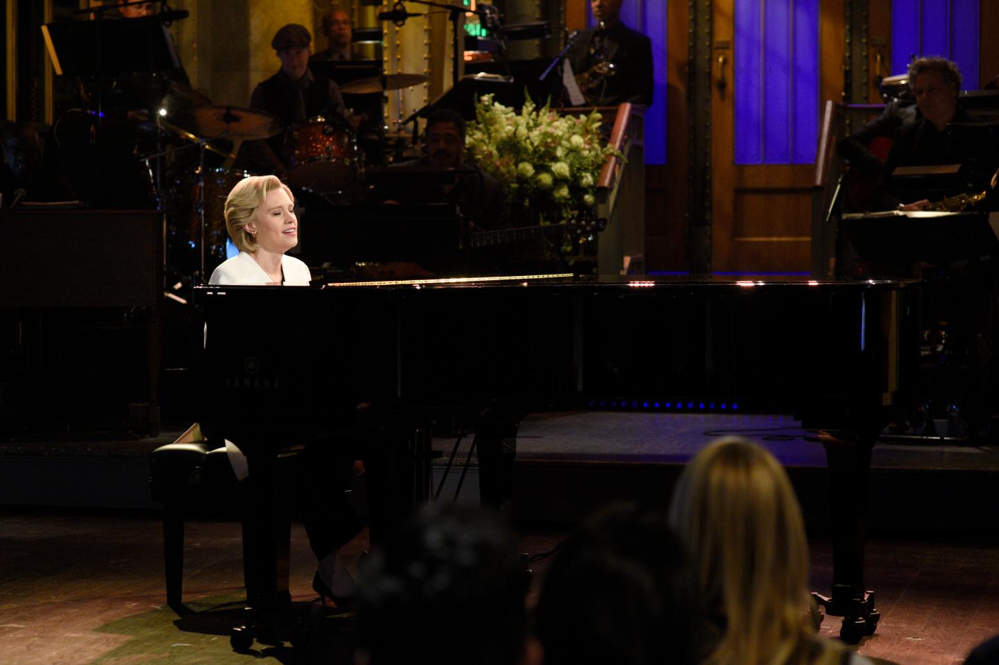 Saturday Night Live - Season 42