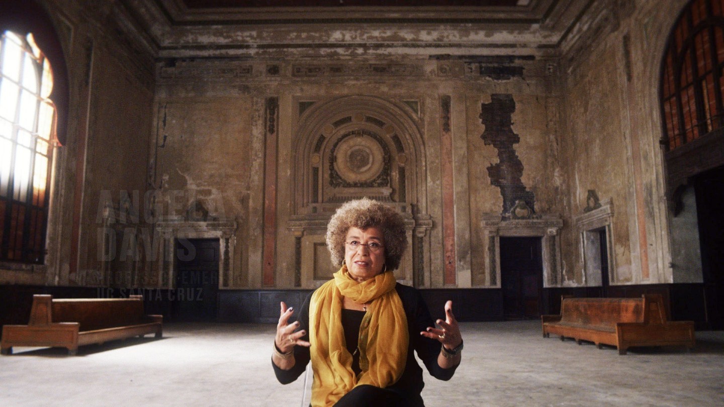 THE 13th, Angela Davis, 2016. ©Netflix/courtesy Everett collection.