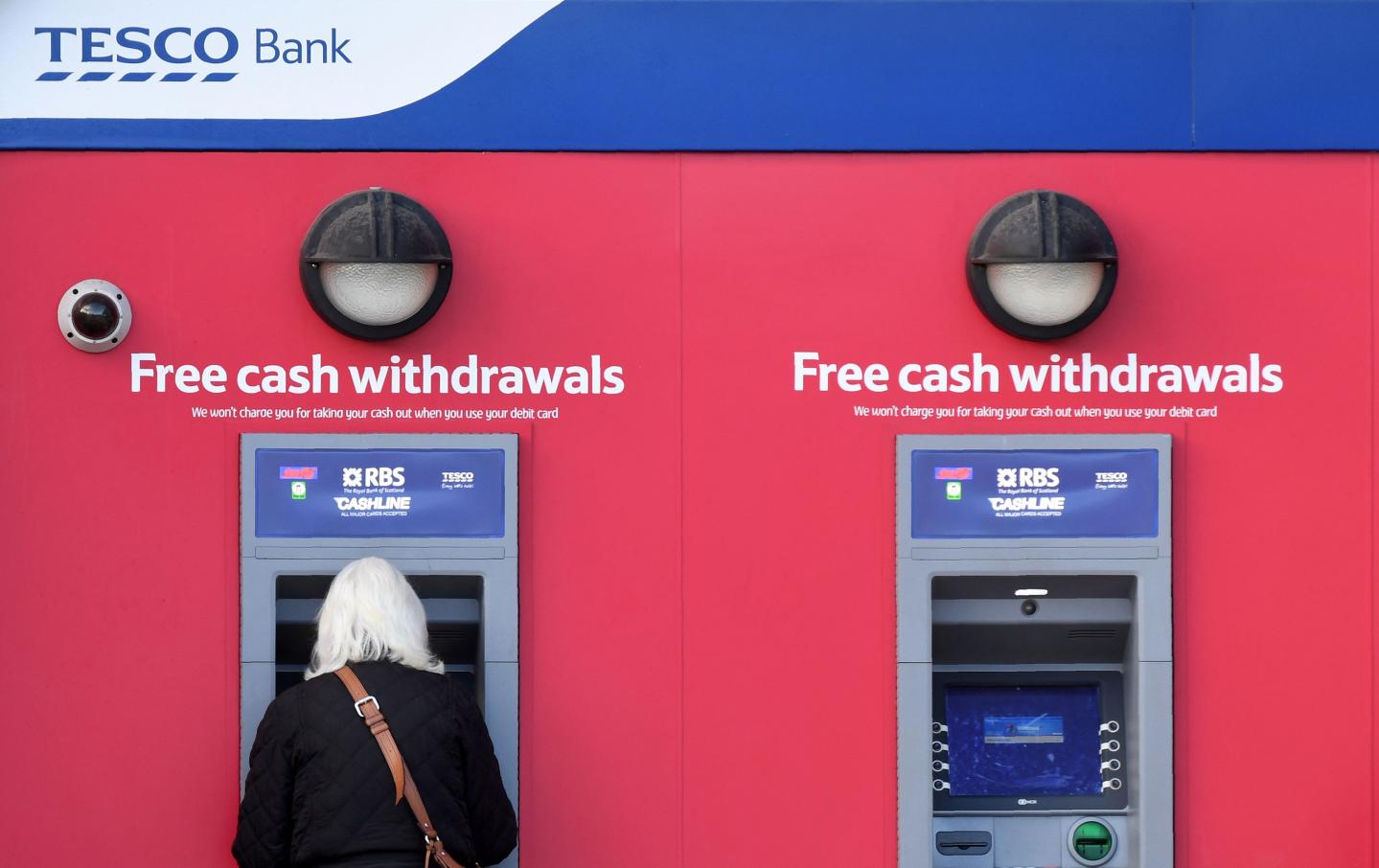 BRITAIN-BANKING-RETAIL-HACKING-FRAUD