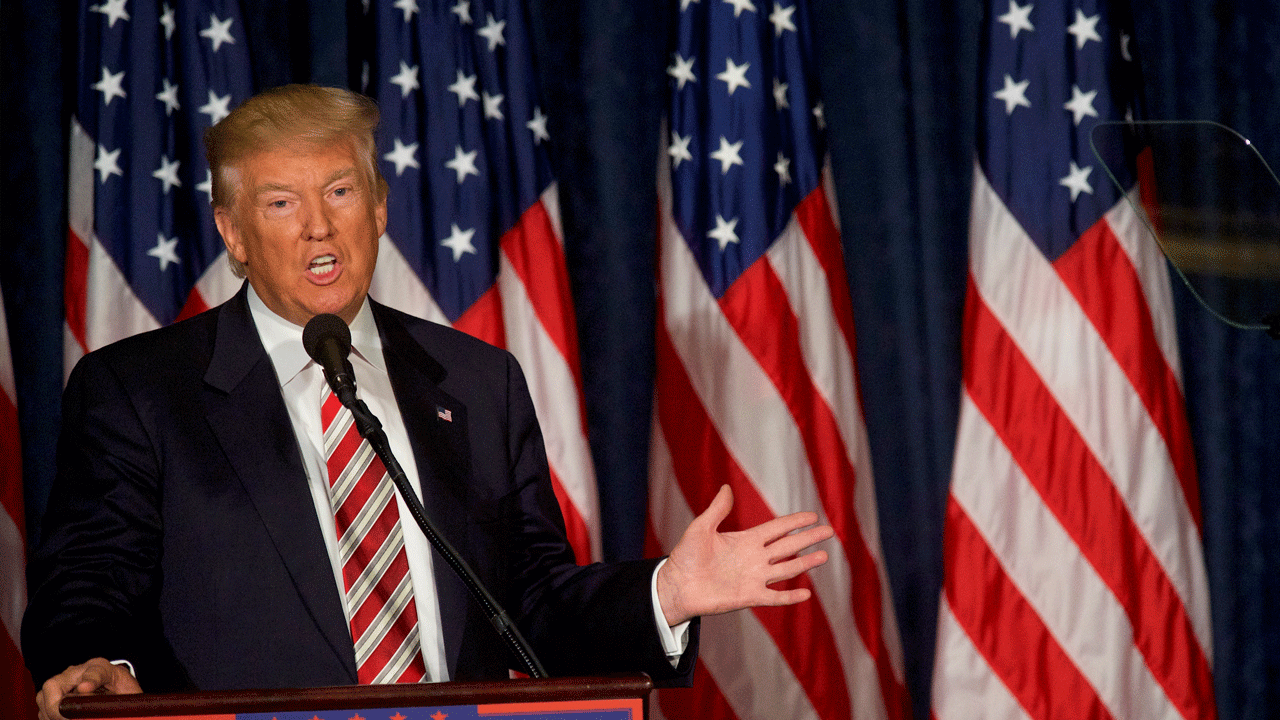 Donald Trump Loves the Electoral College as Clinton Wins Popular Vote