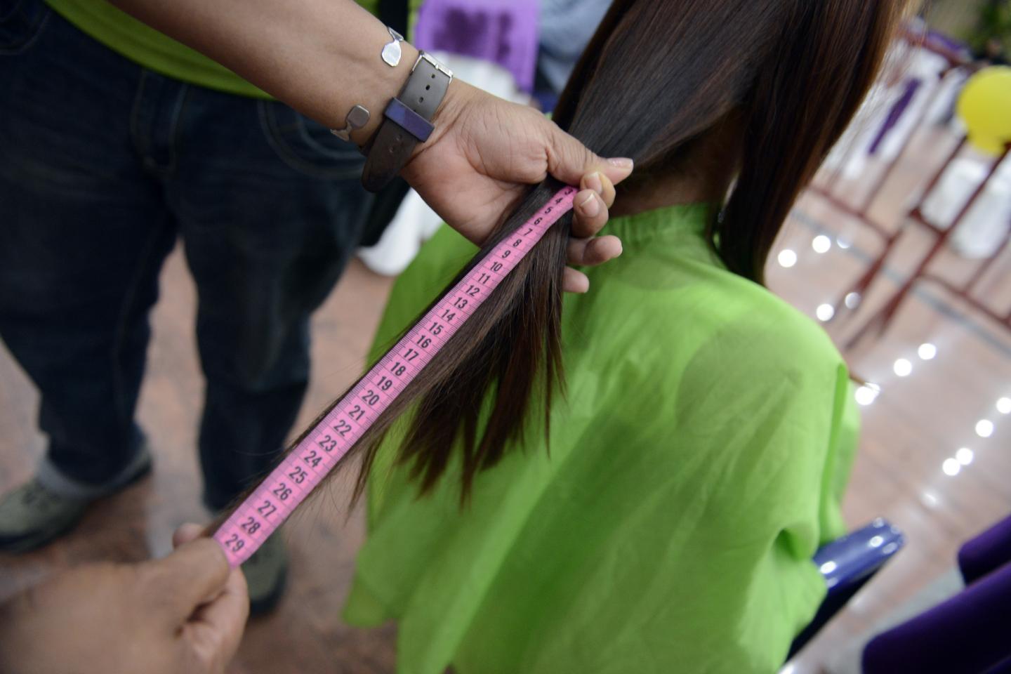 VENEZUELA-HEALTH-CANCER-HAIR-DONATION