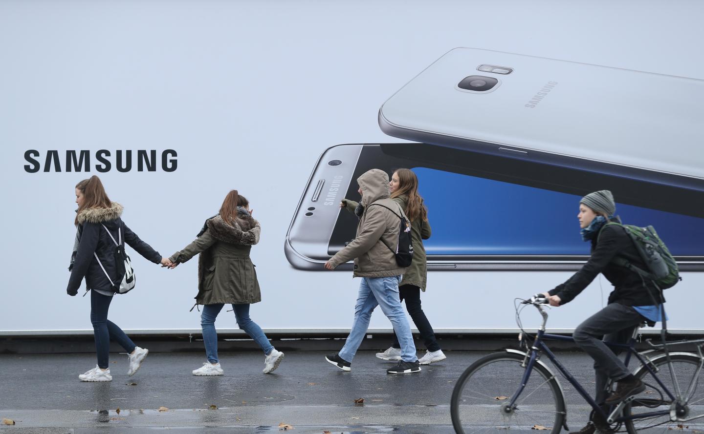 Samsung Continues To Grapple With Note 7 Crisis
