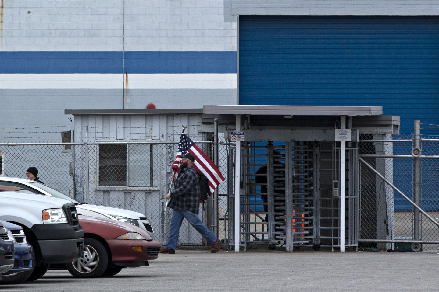 Trump Scores Win As Carrier Plans To Keep 1,000 Jobs In Indiana