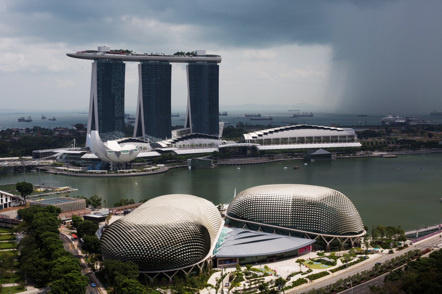 City Views As Singapore To Auction Mobile Spectrum To Lure Fourth Provider
