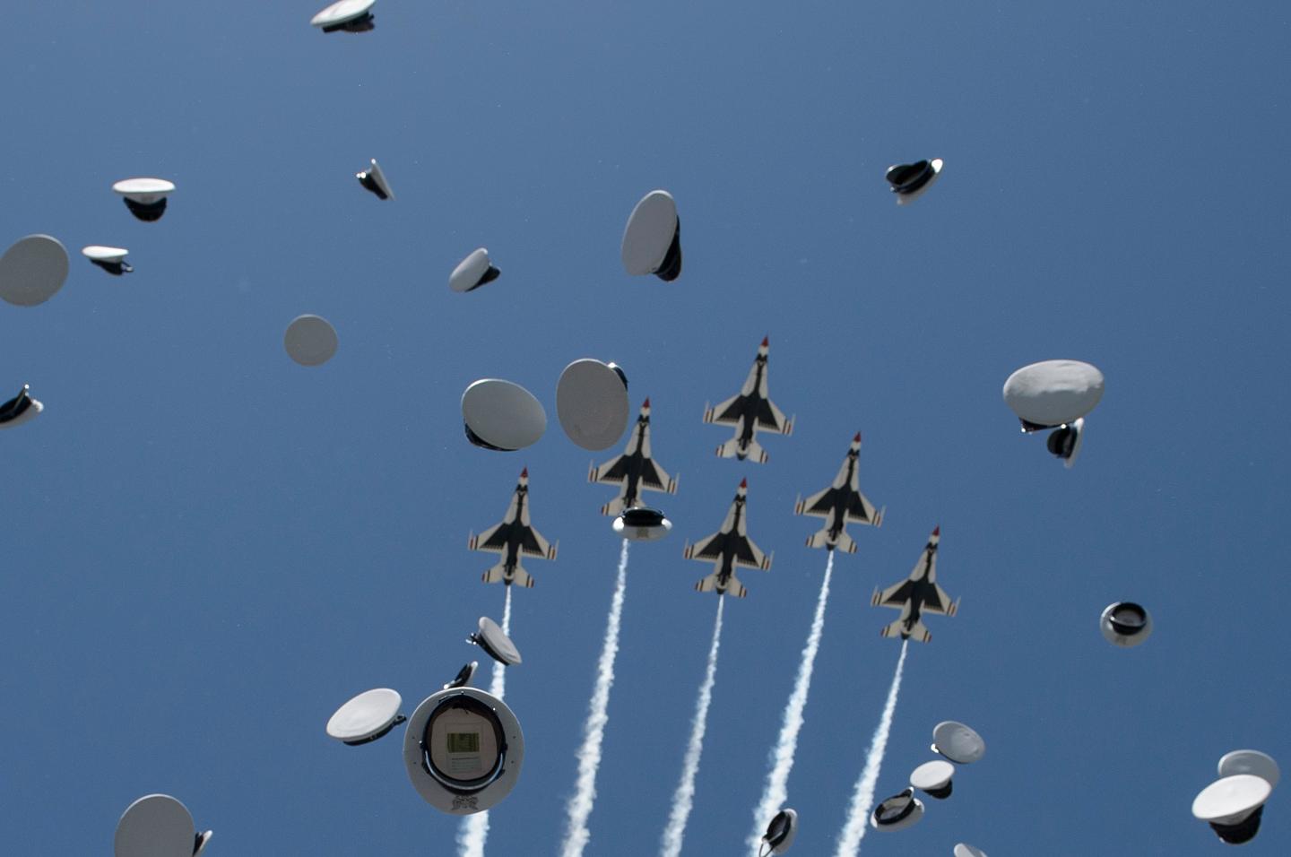 US-POLITICS-OBAMA-AIRFORCE
