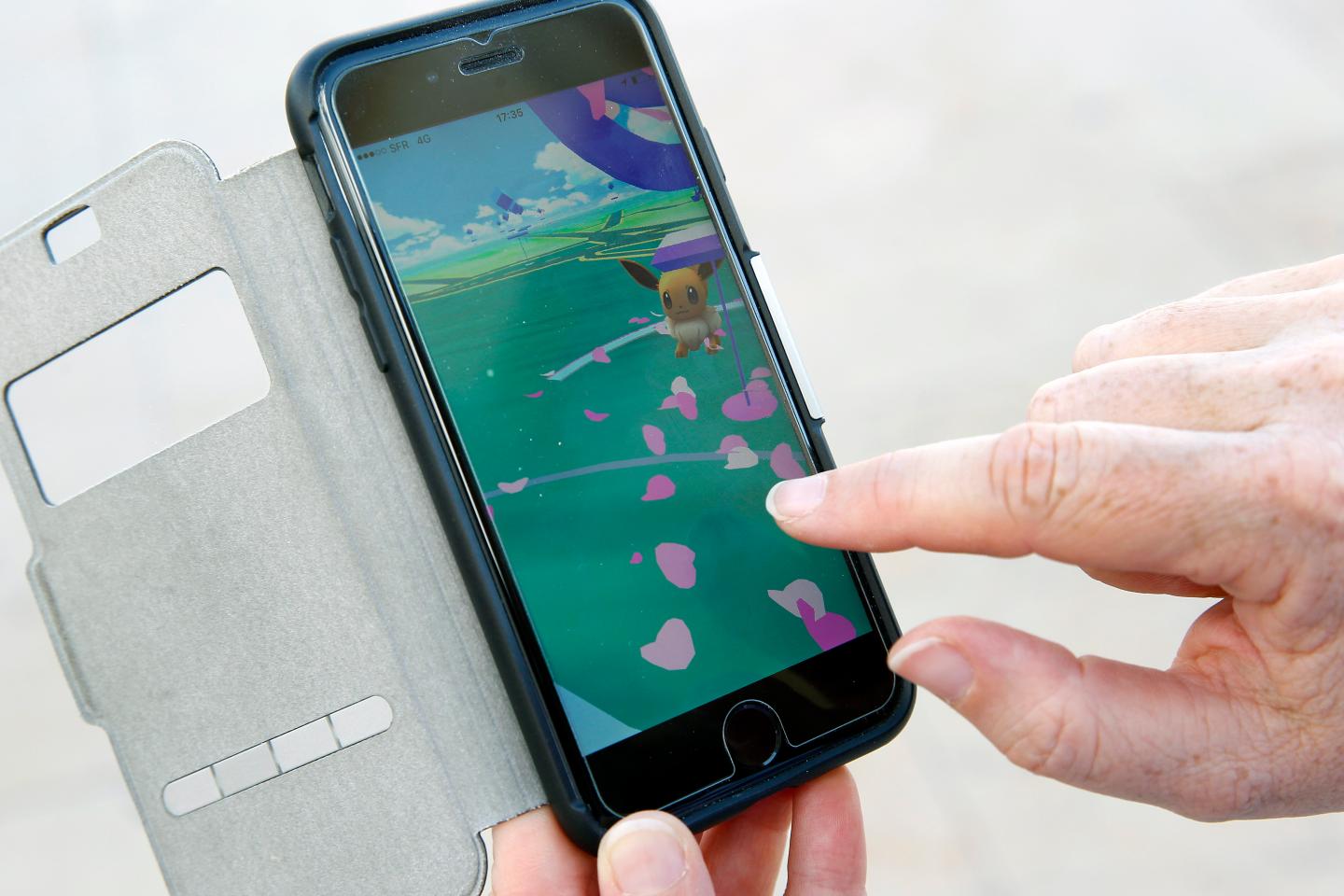 Pokemon Go around Paris