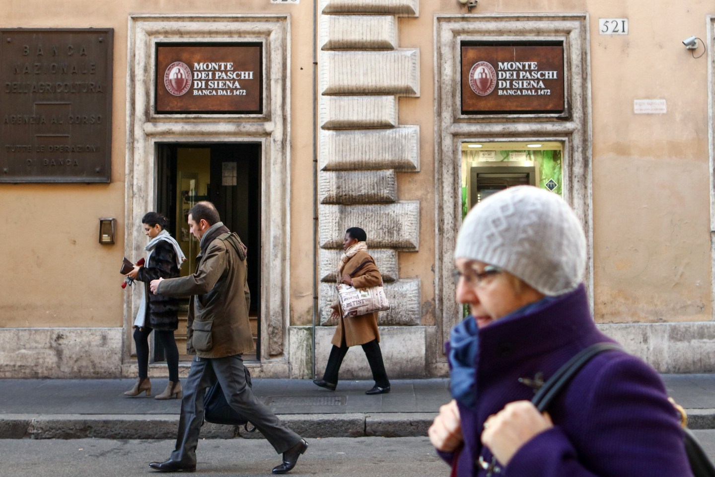 Italy Sinks Into Political Limbo As Prime Minister Matteo Renzi Swept Away By Defeat