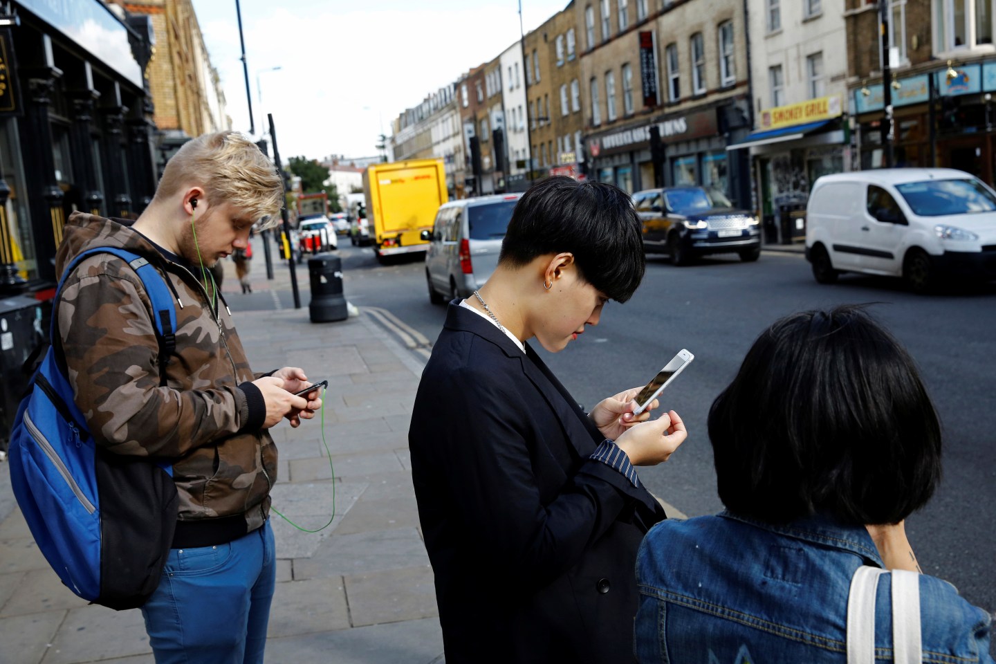 The Wider Image: Phones and the city