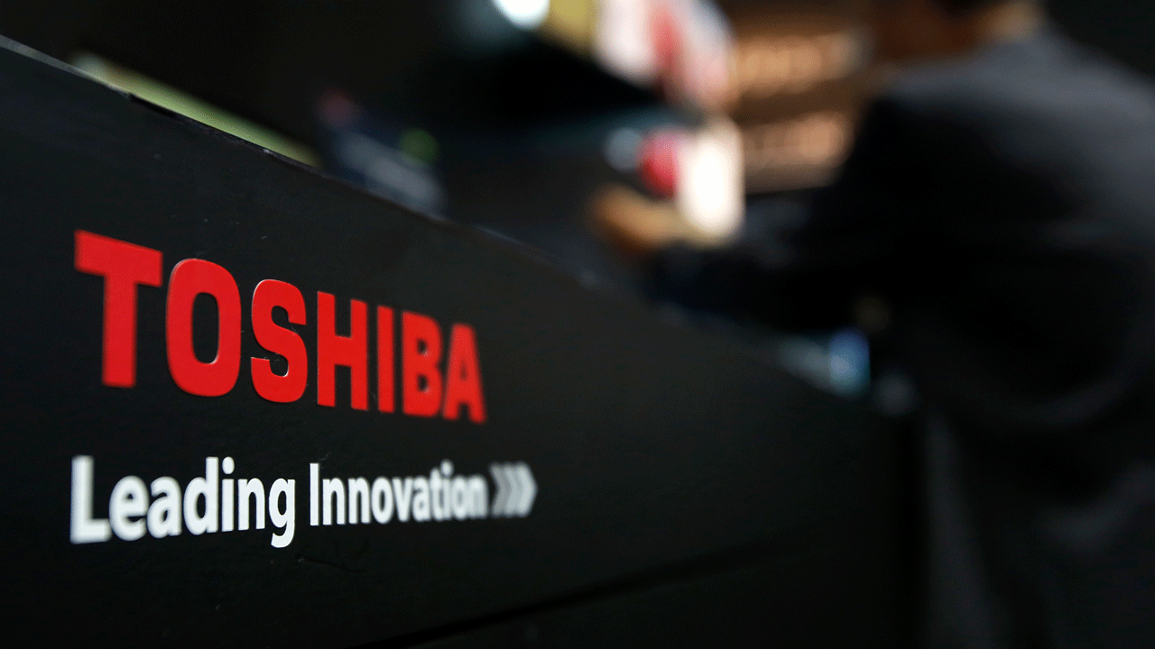 Toshiba May Sell Stake in Chip Business to Cover Writedown