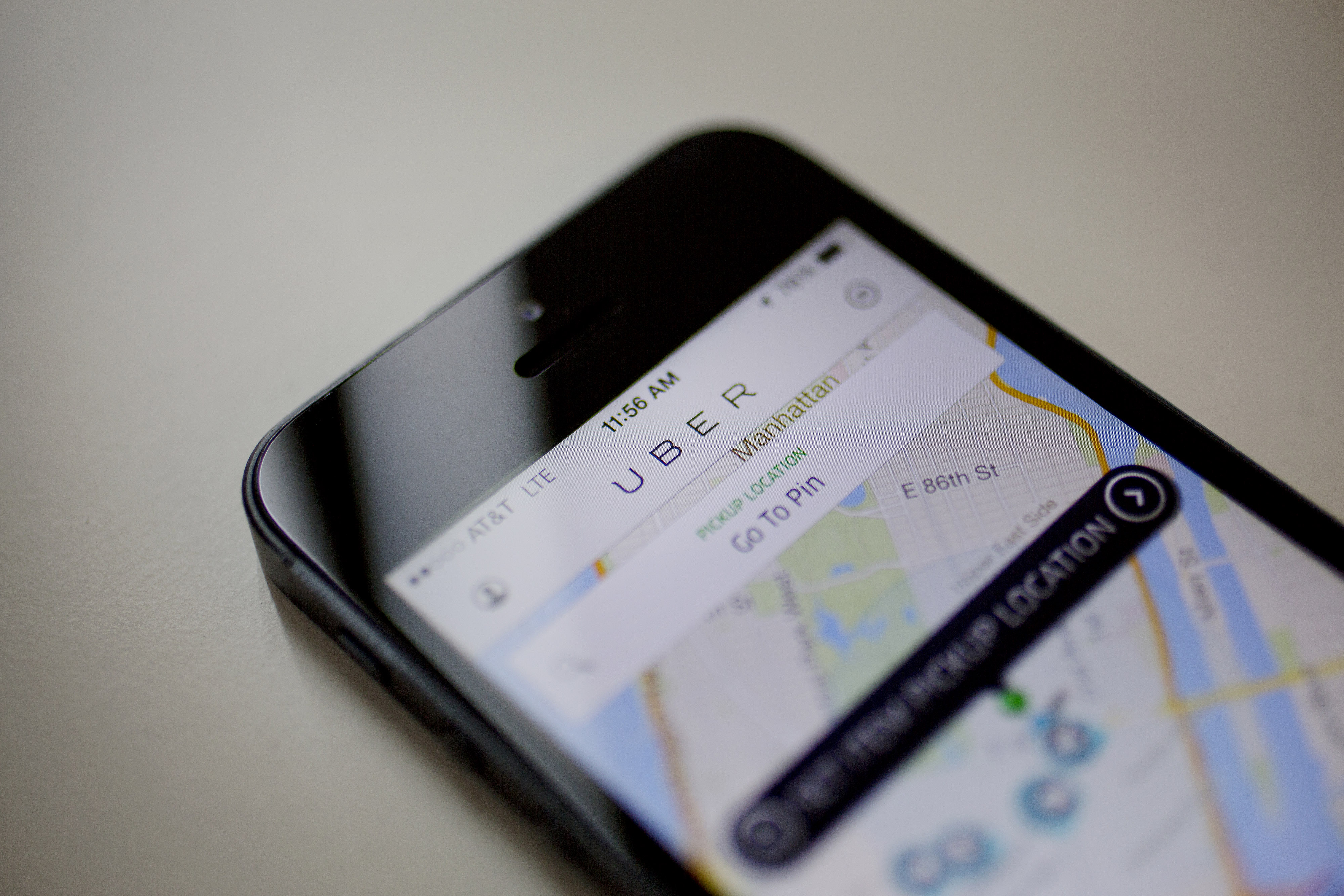The Hamptons Lure Uber Top Drivers Amid NYC Slow Summer Weekends