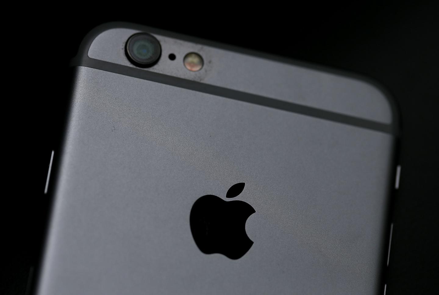 Apple Quarterly Earnings Buoyed By Strong iPhone Sales