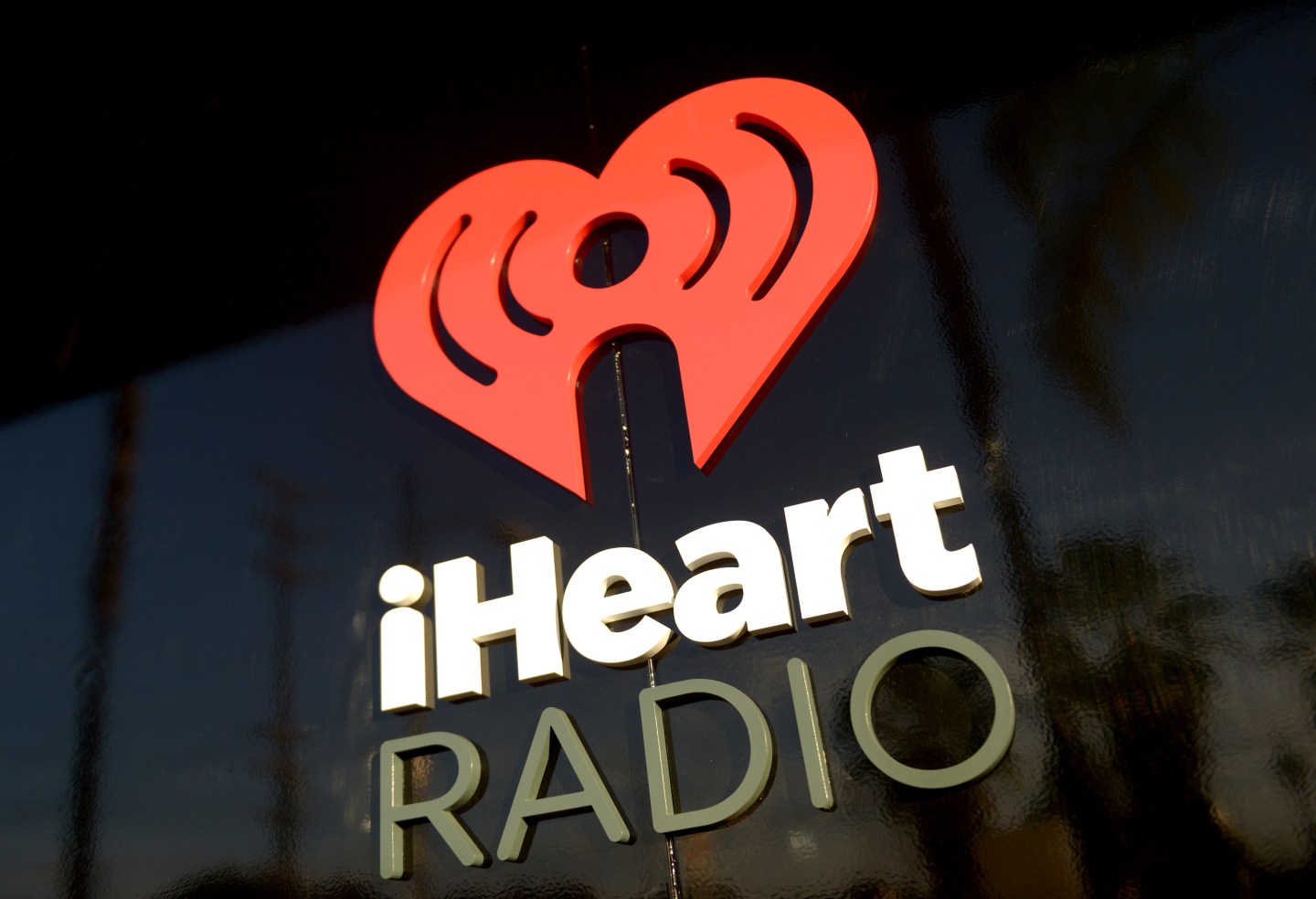 iHeartRadio logo