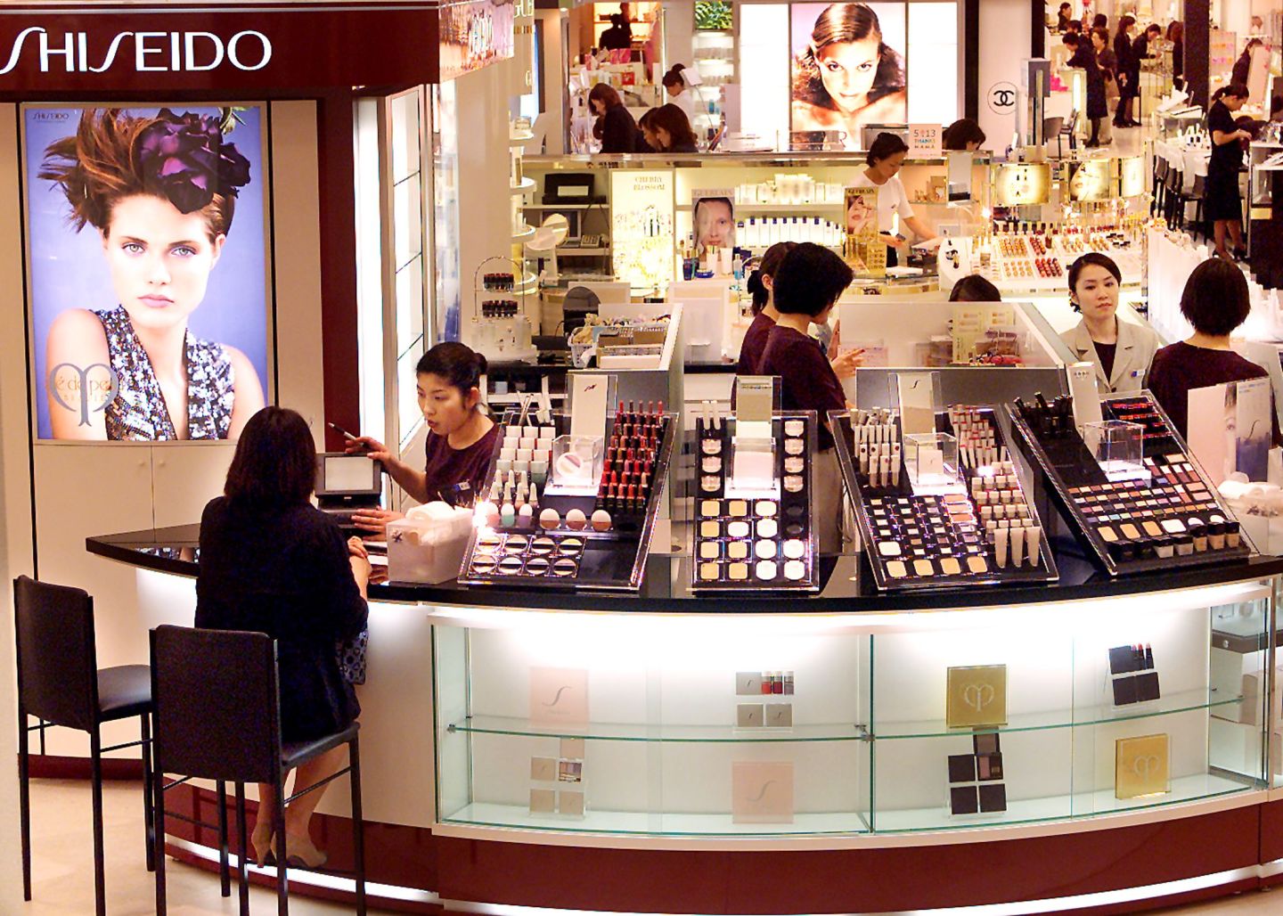Japan's cosmetics giant Shiseido employees tend to