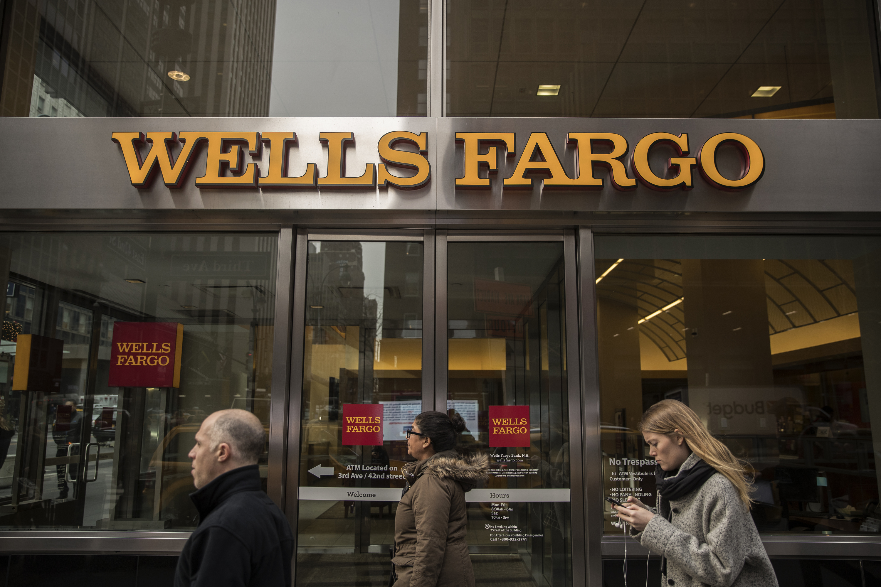 A Wells Fargo &amp; Co. Bank Branch Ahead Of Earnings Figures