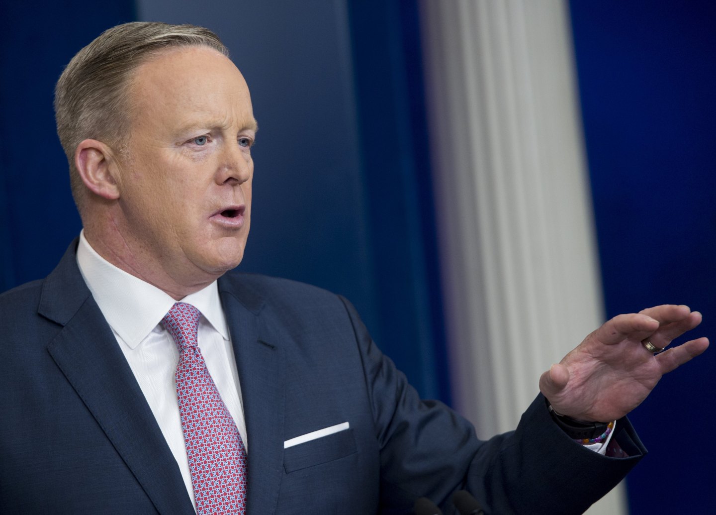 US-POLITICS-WHITE HOUSE-BRIEFING