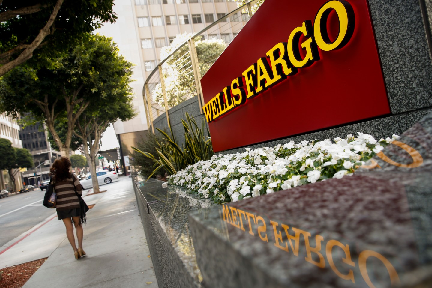 JPMorgan Chase &amp; Co. And Wells Fargo &amp; Co. Bank Branches Ahead Of Earnings