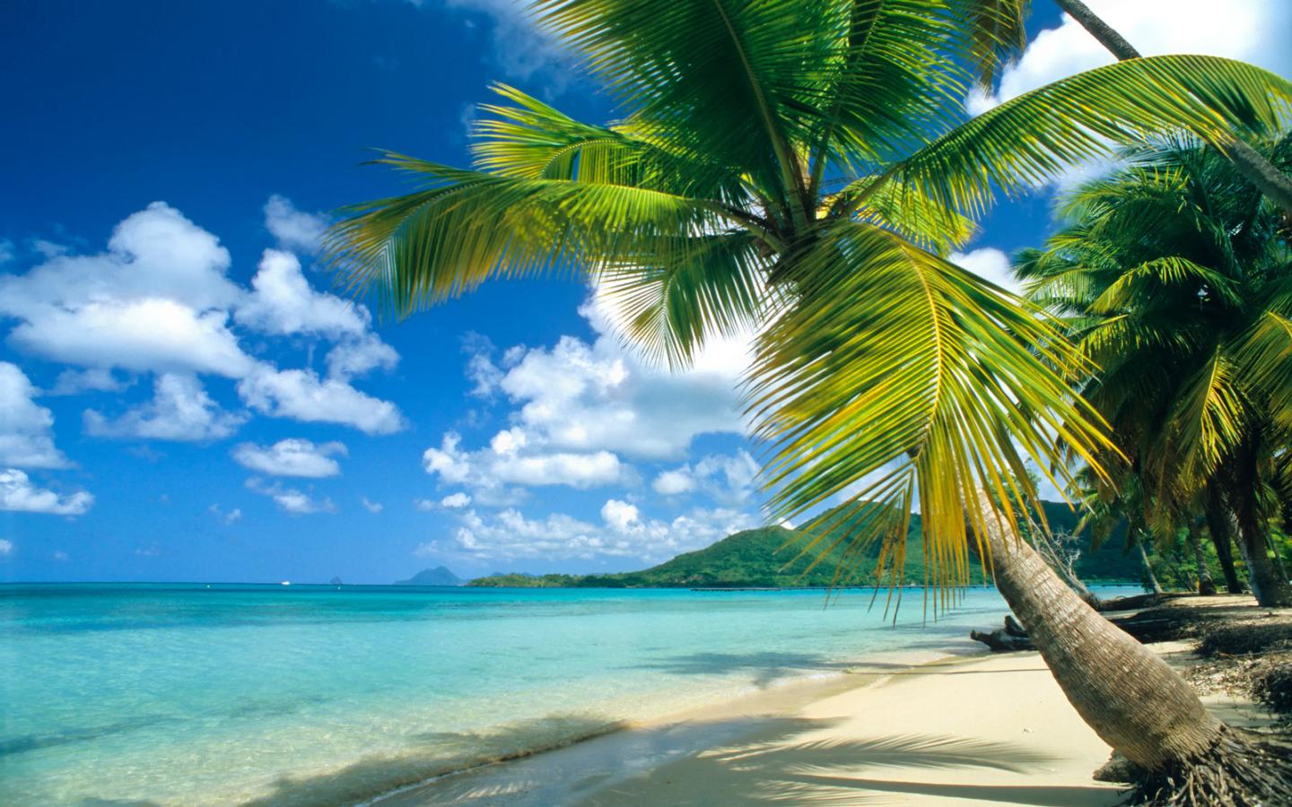 The Top Travel Destinations for 2017 and When to Find the Best Deal