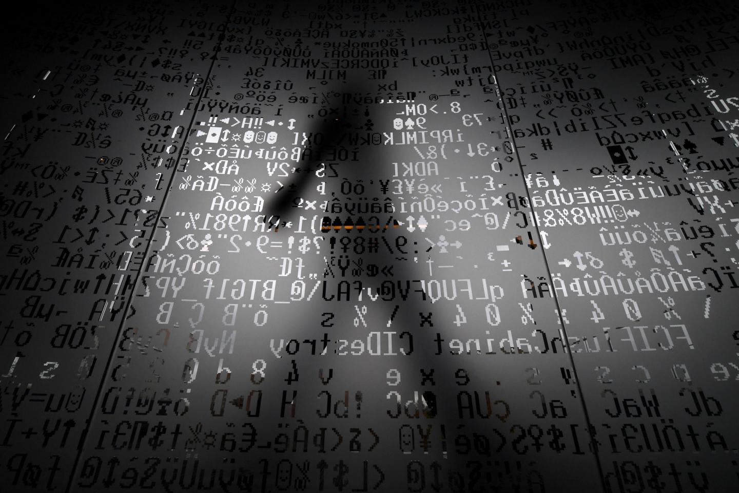 TOPSHOT-RUSSIA-HACKING-INVESTIGATION-INTERNET-POLITICS
