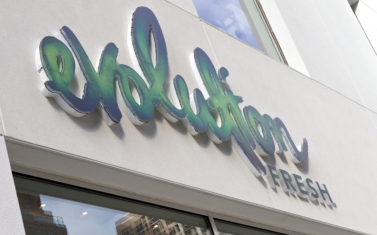 Starbucks Opens First Evolution Fresh Juice Store